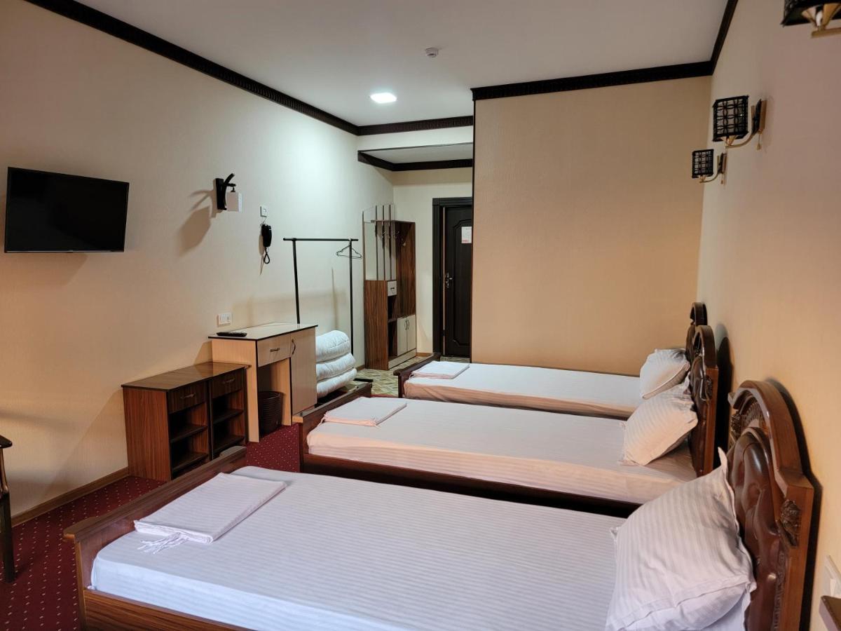 Mufarshox Hotell Bukhara Eksteriør bilde